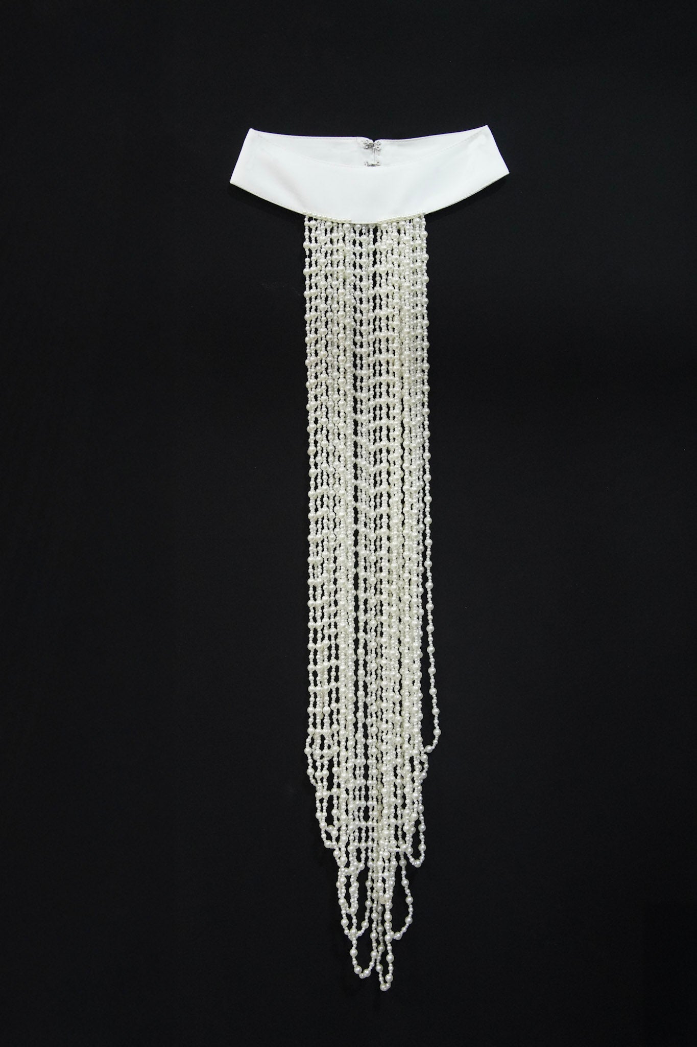 Infinite Echo (white)