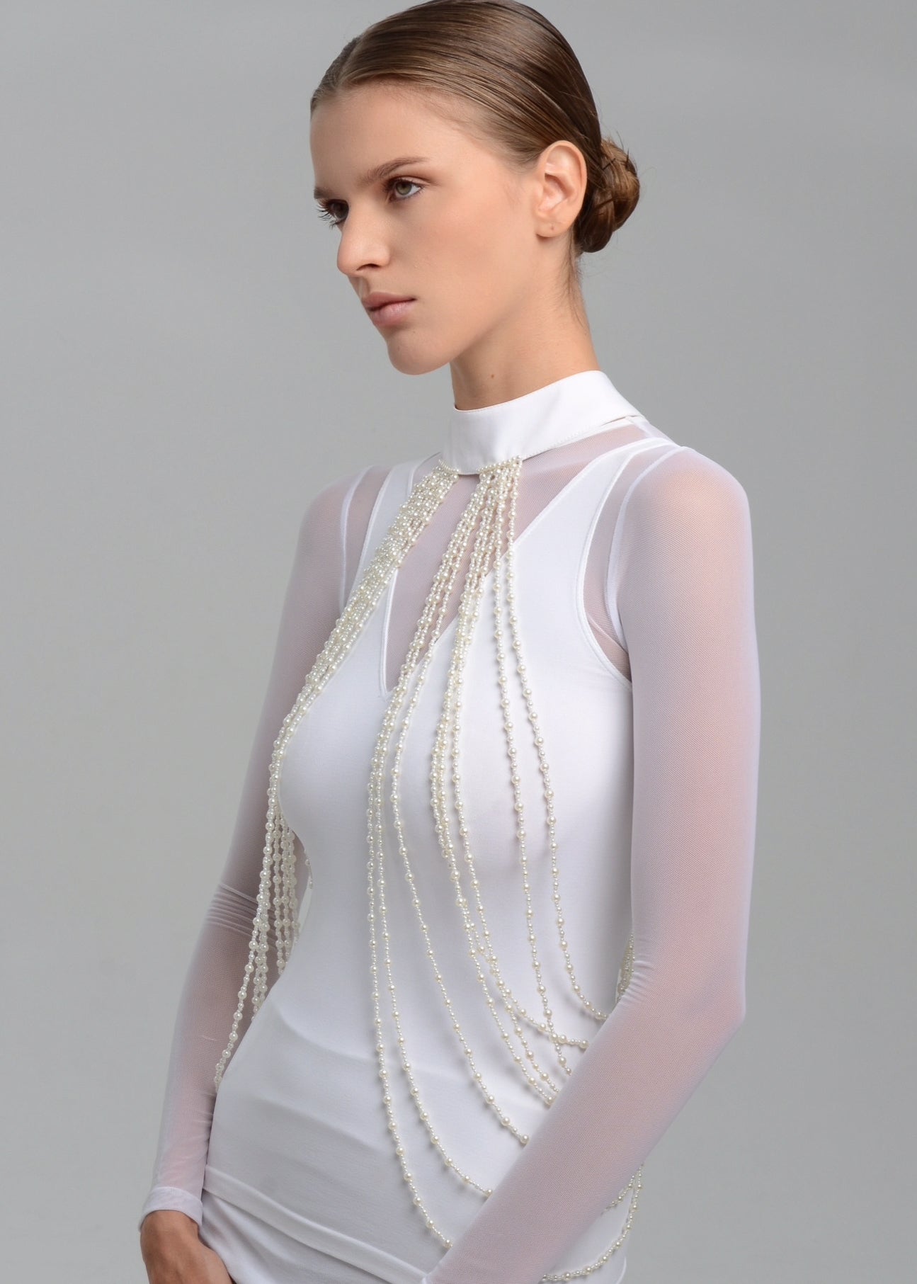 Infinite Echo (white)